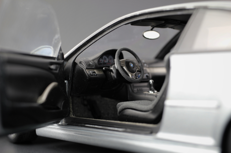 Illustration for article titled AutoArt E46 M3 CSL